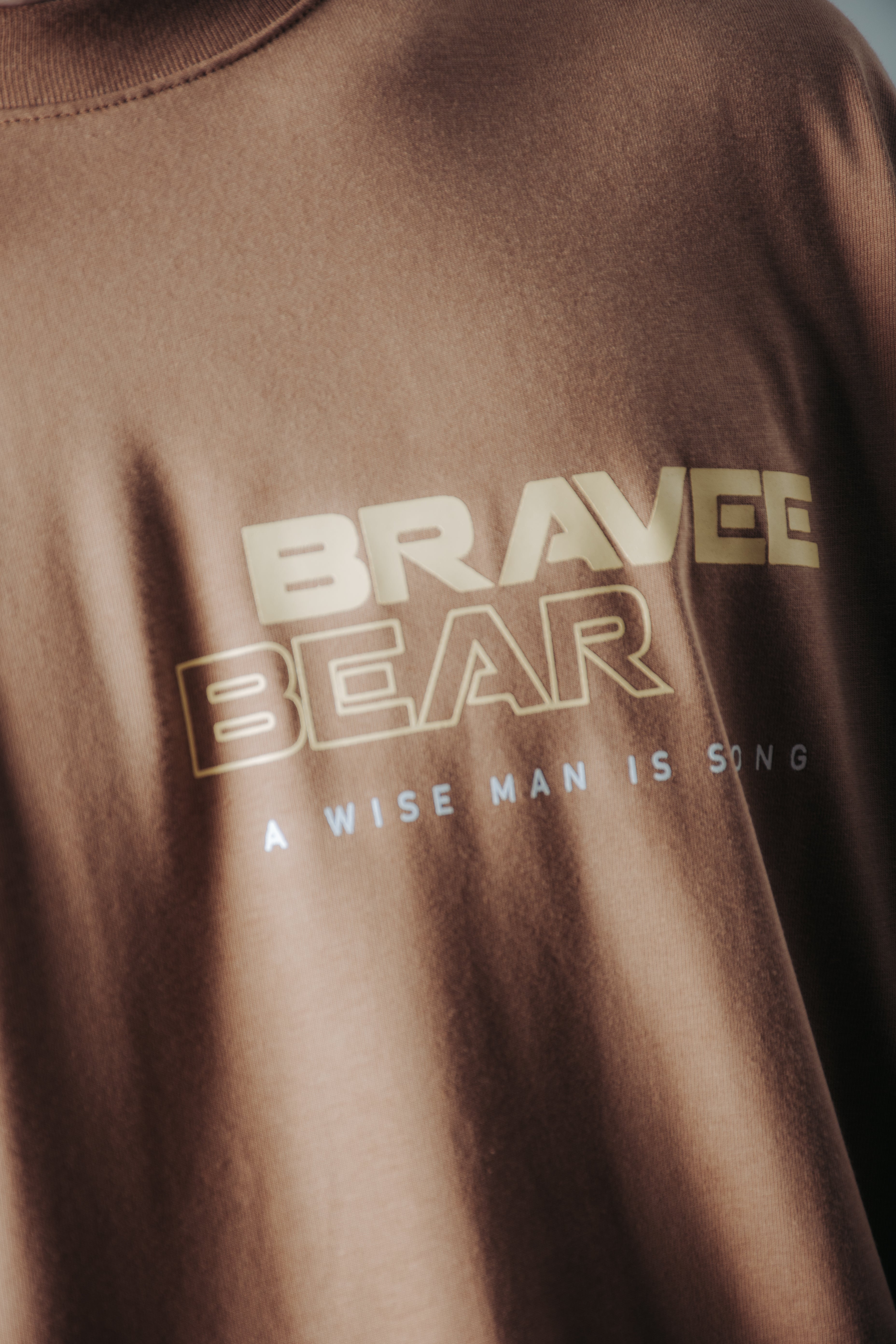 OVERSIZED - WHISPSERS