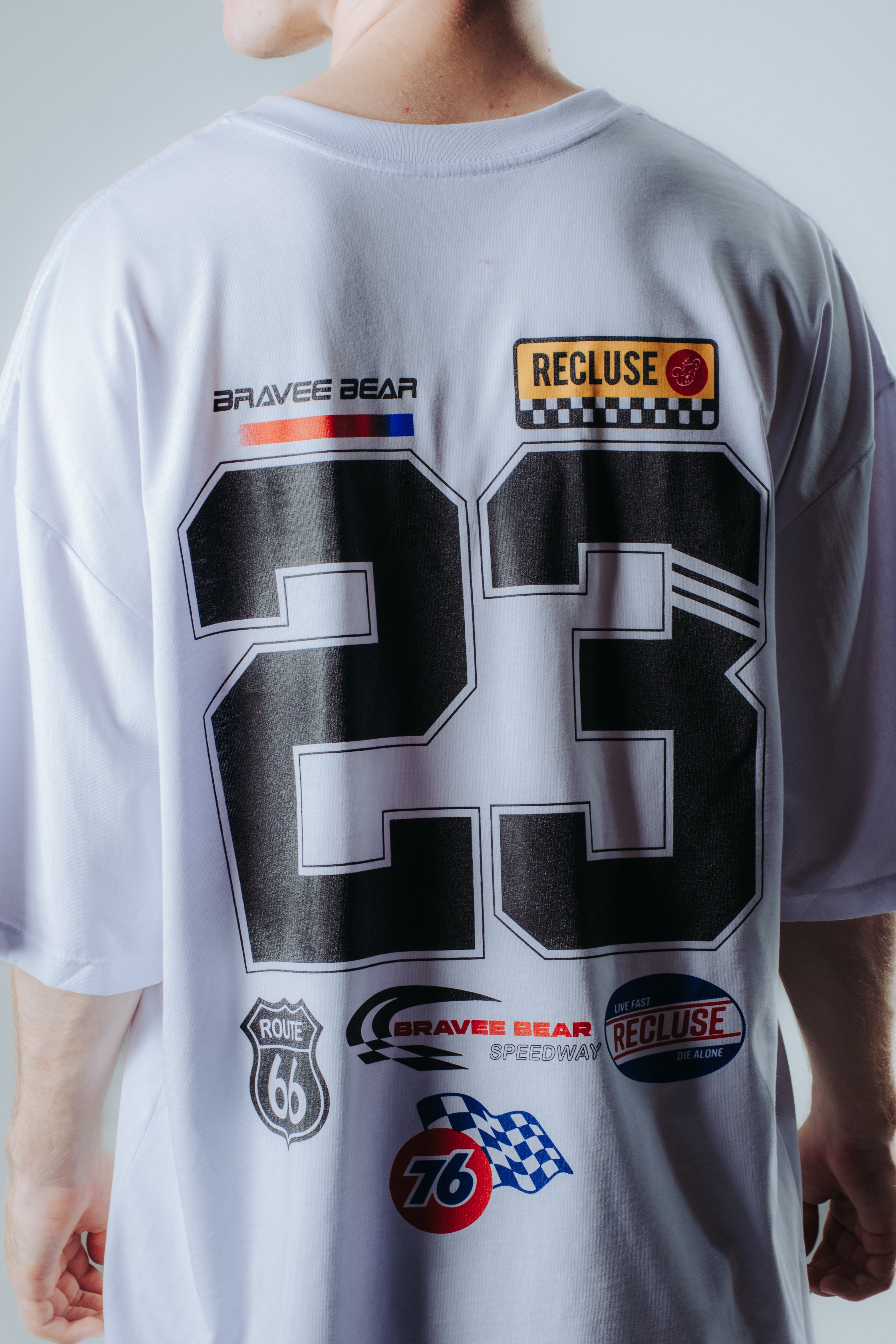 OVERSIZED - RECLUSE 23