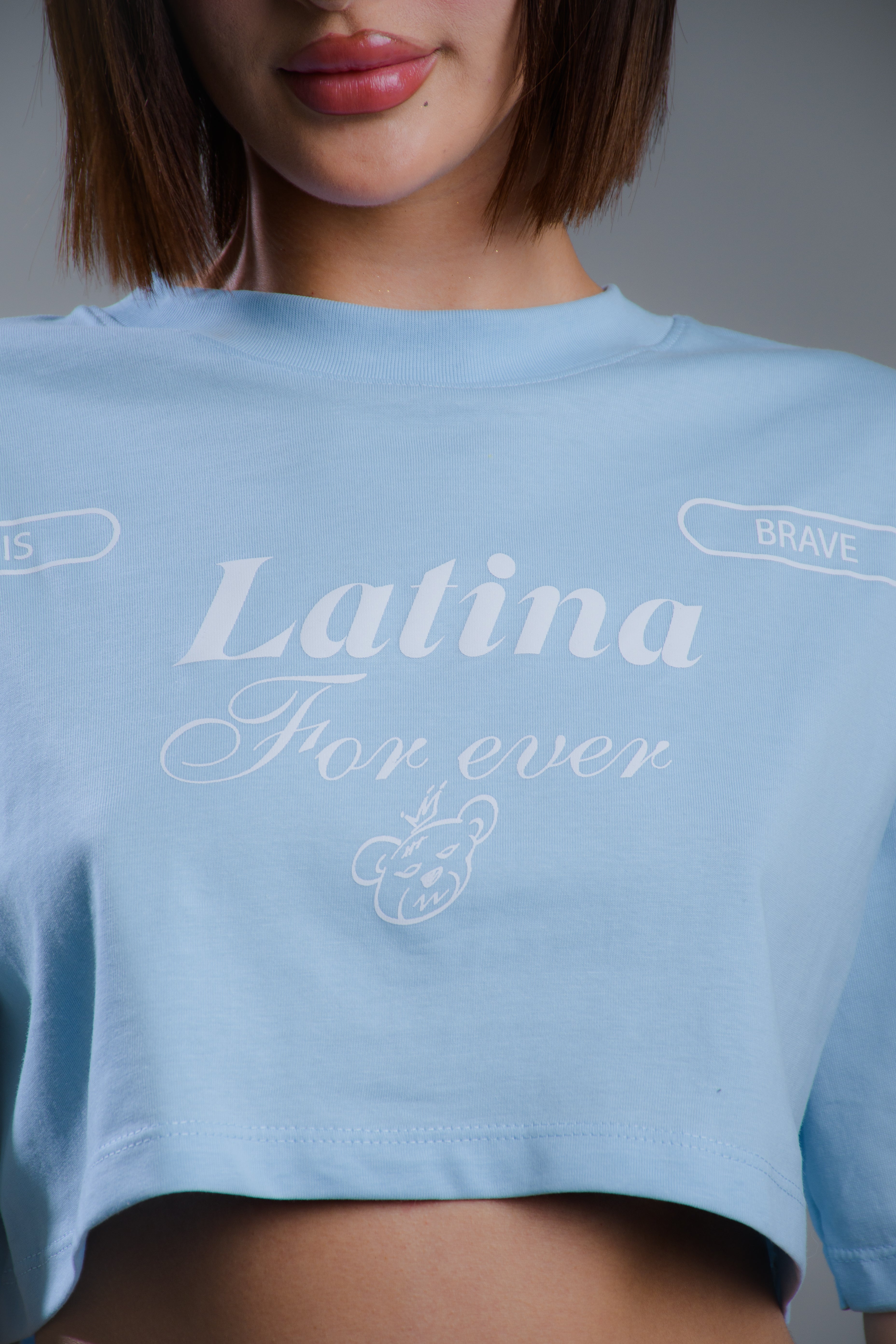 Over Girl - Latina