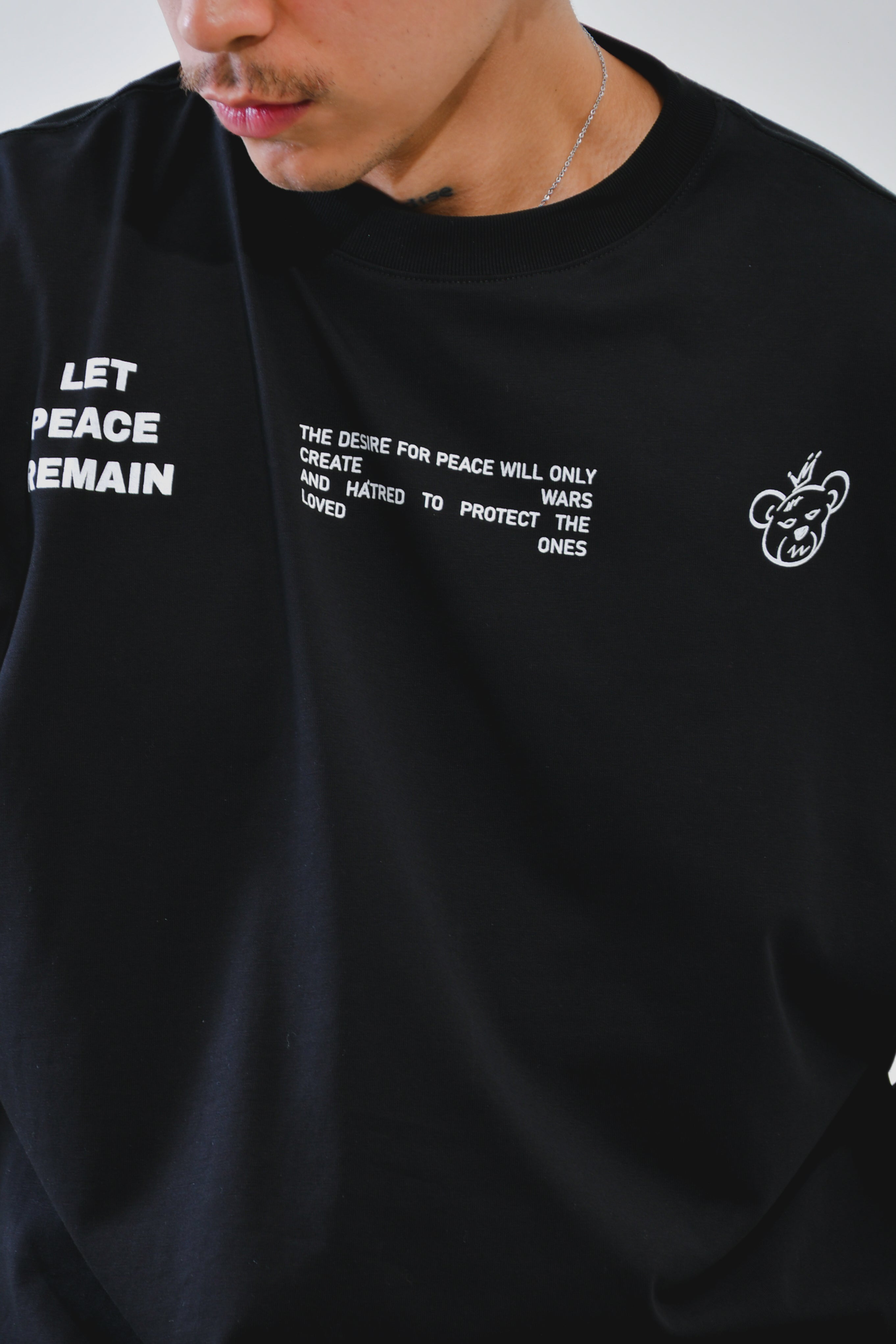 BOXY FIT - PEACE REMAIN