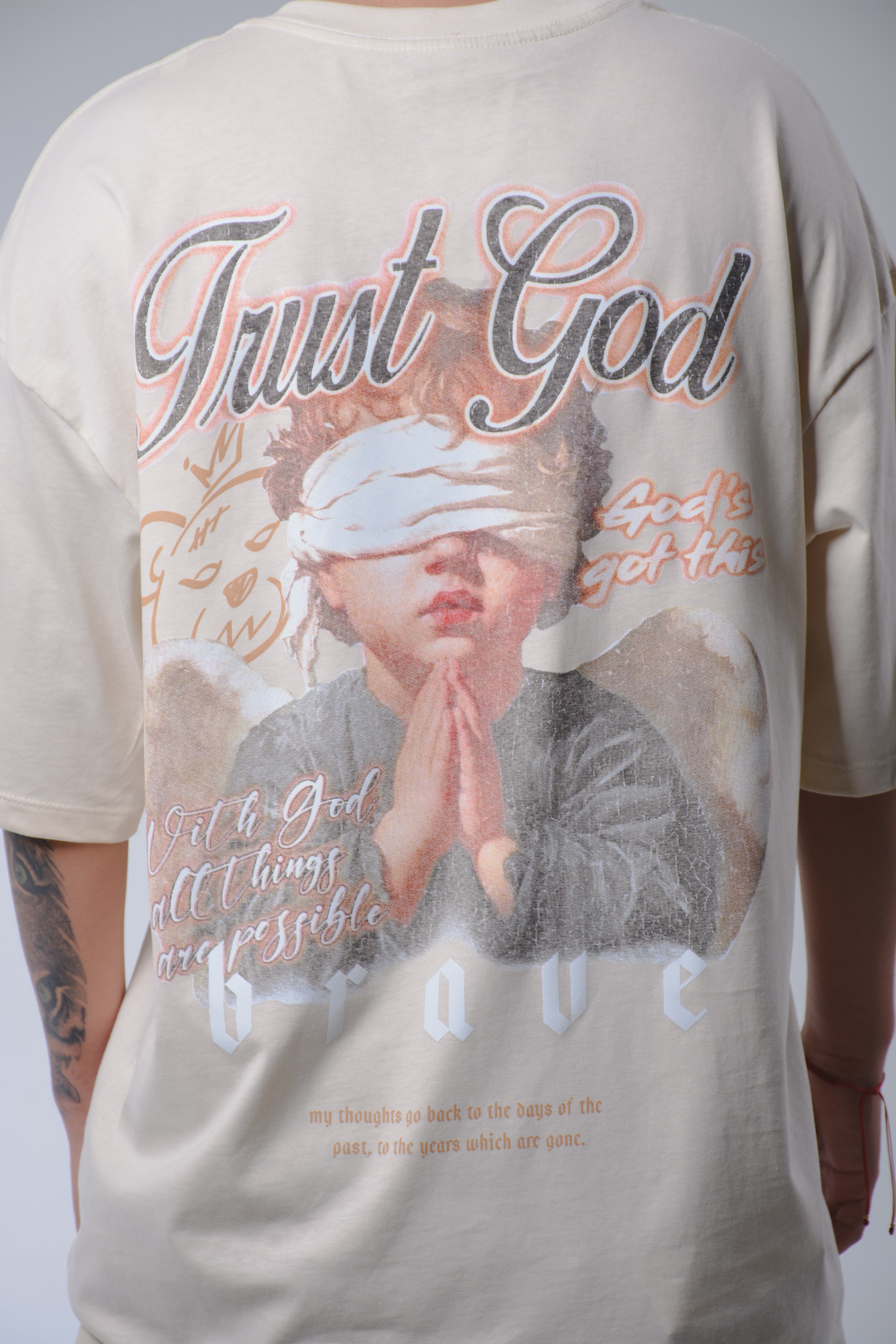 OVERSIZE5 - TRUST GOD