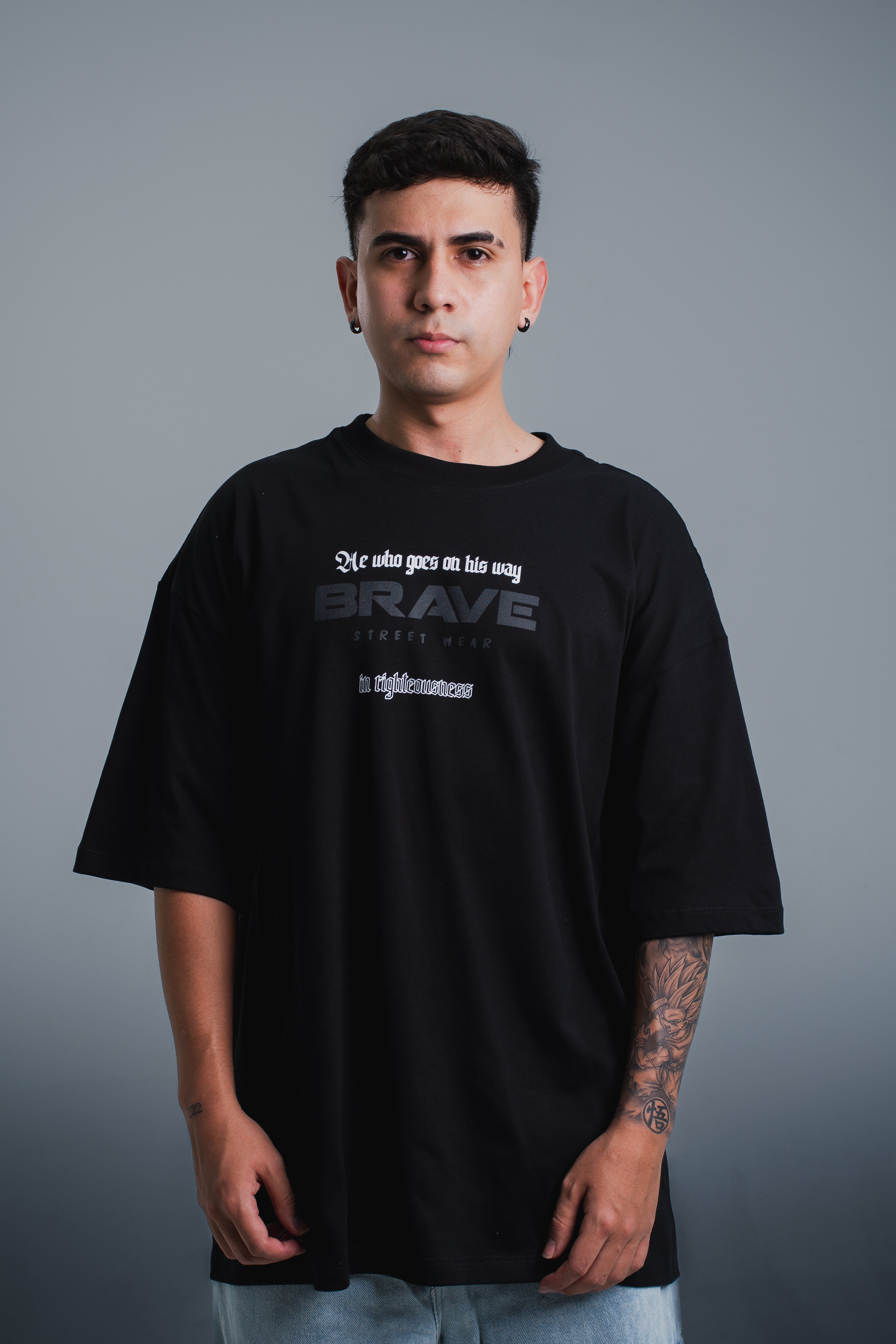 OVERSIZED - DAY AND NIGHT