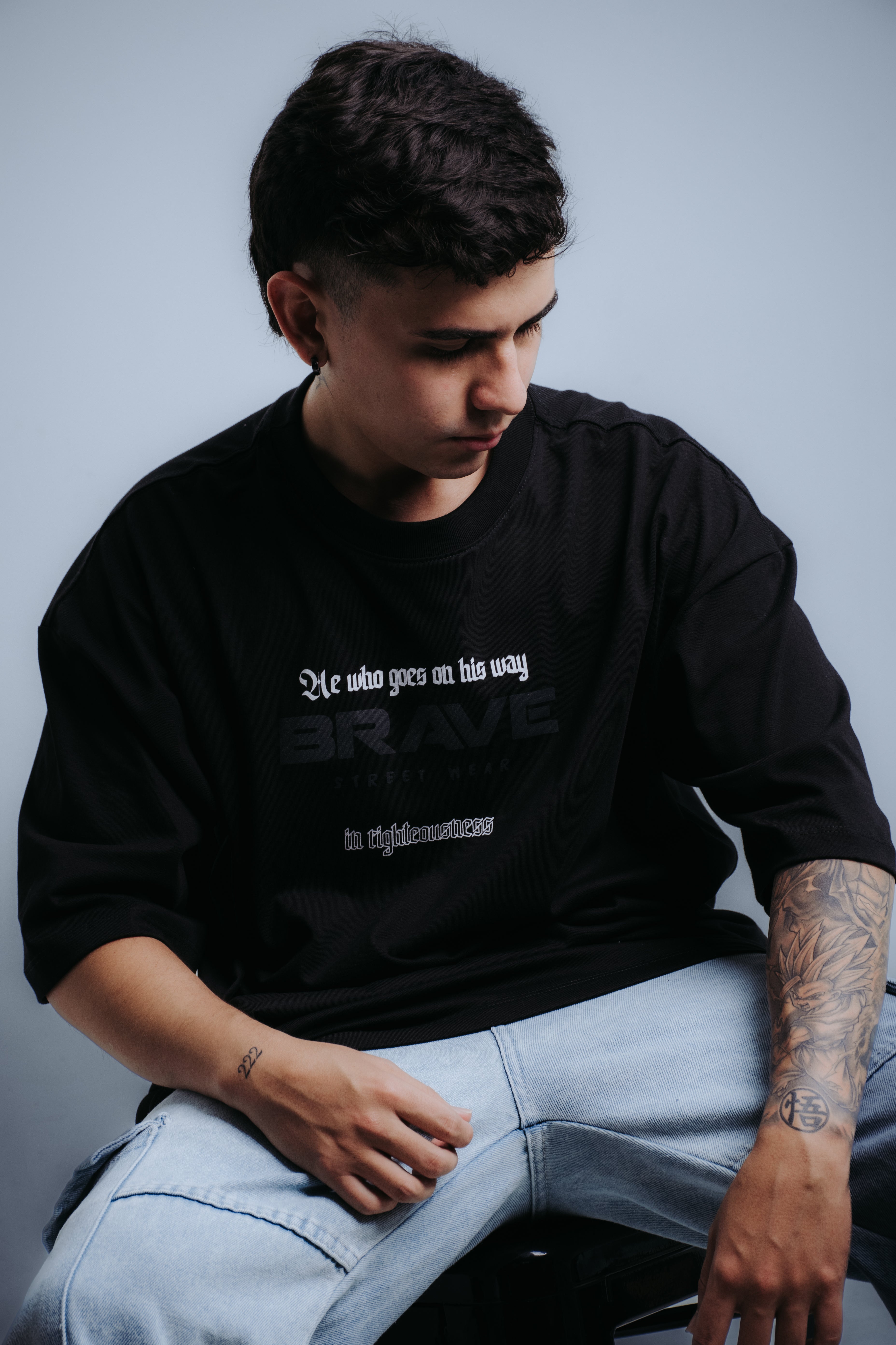 OVERSIZED - DAY AND NIGHT