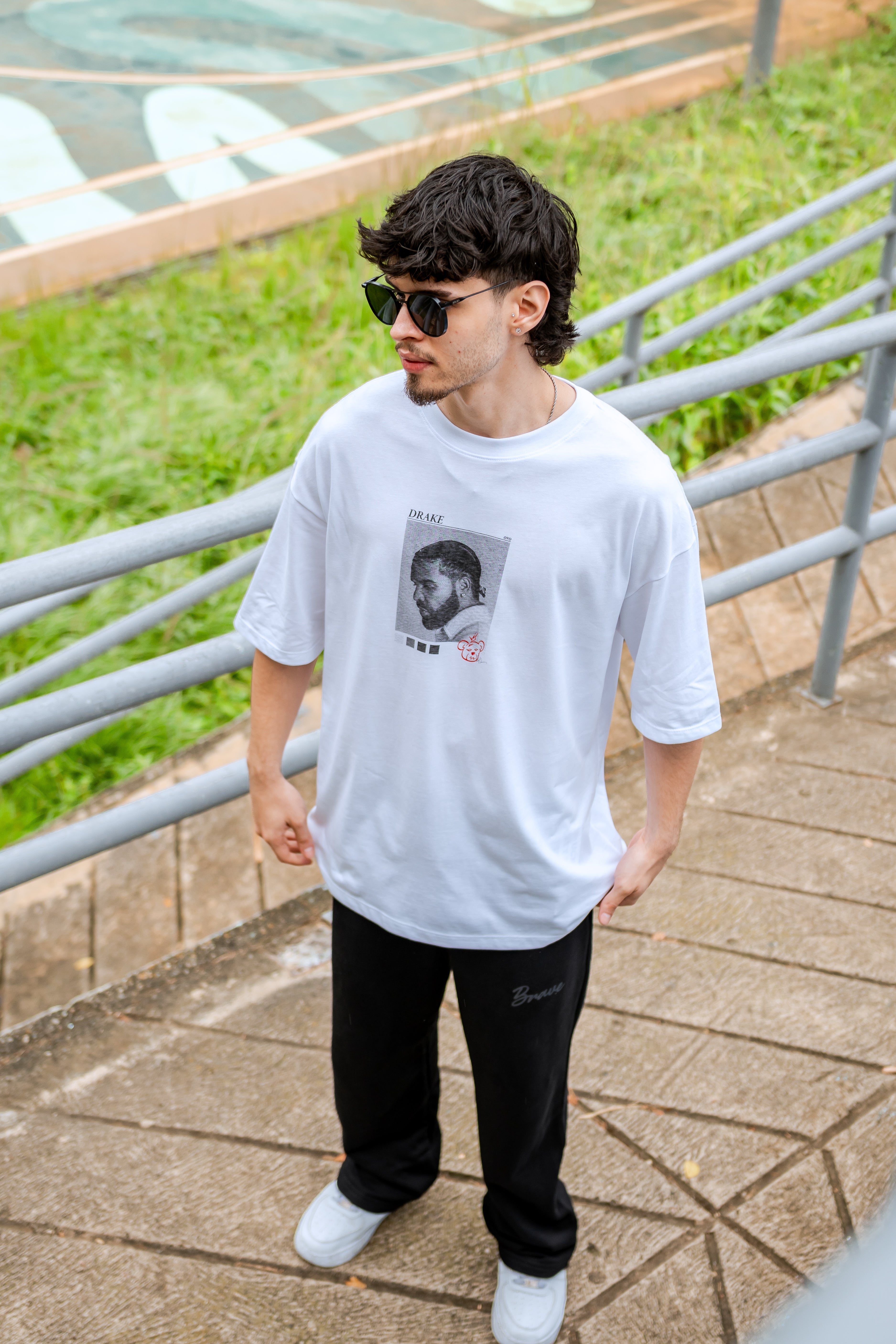 OVERSIZE5 - DRAKE