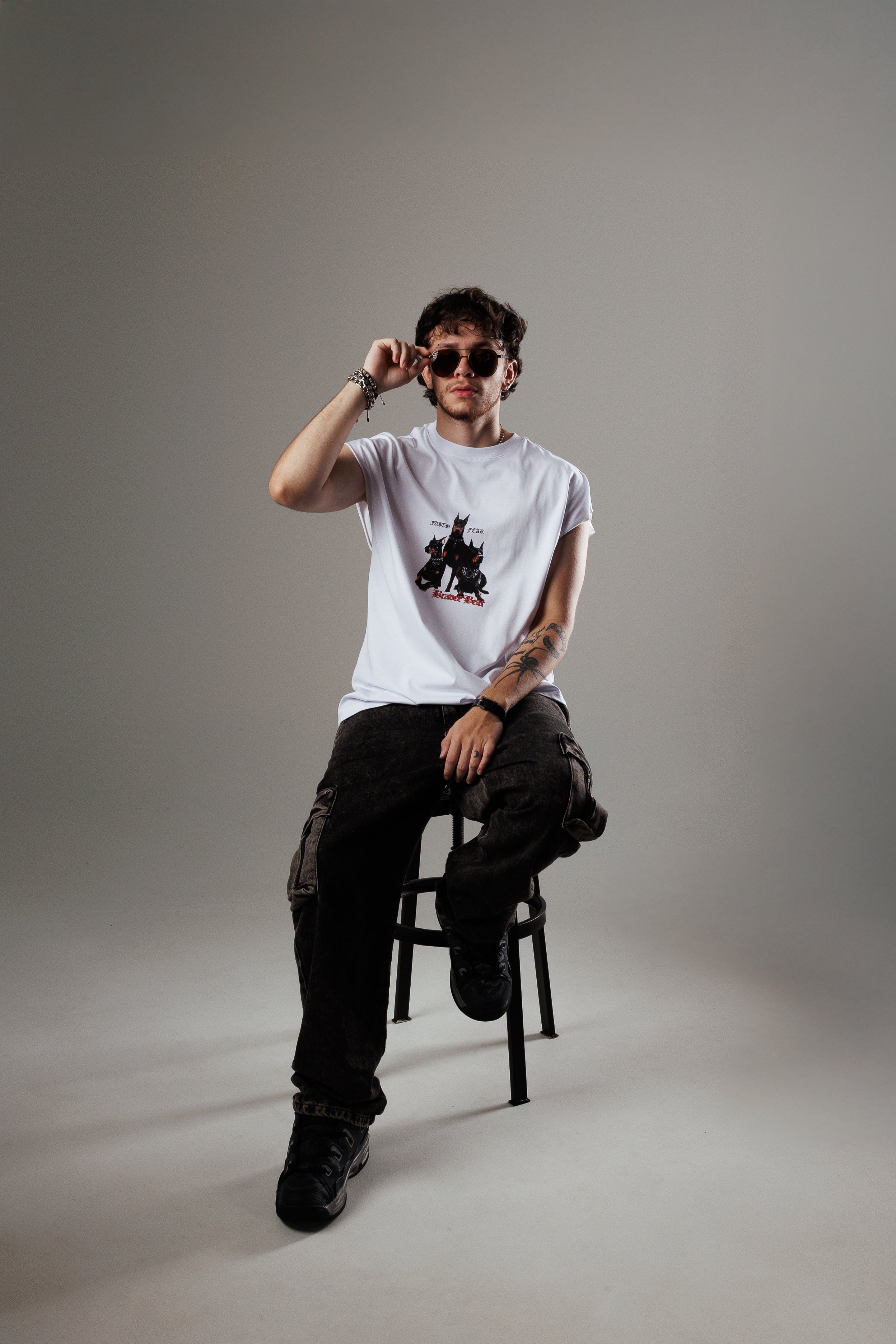 Over Siza Chekingdom